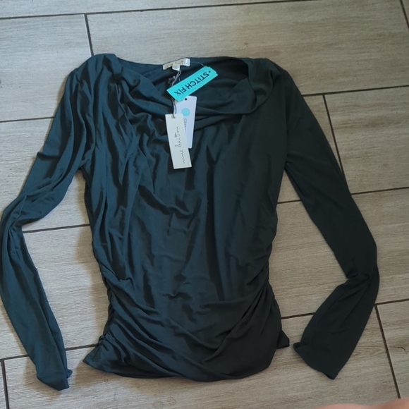 Dark Green Long Sleeve Blouse - Picture 1 of 2